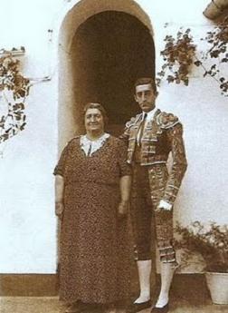 manolete y su madre